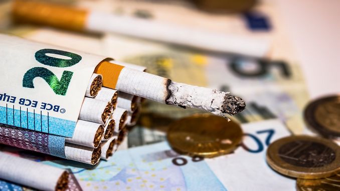 ¿Por qué es importante subir los impuestos al tabaco en Chile? - Tabaconomia